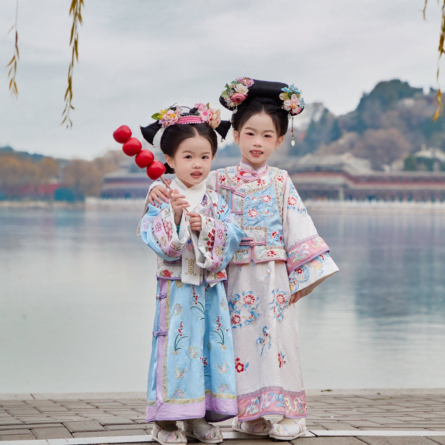 Hanfu in the Hutongs: A Photo Journey Through Time