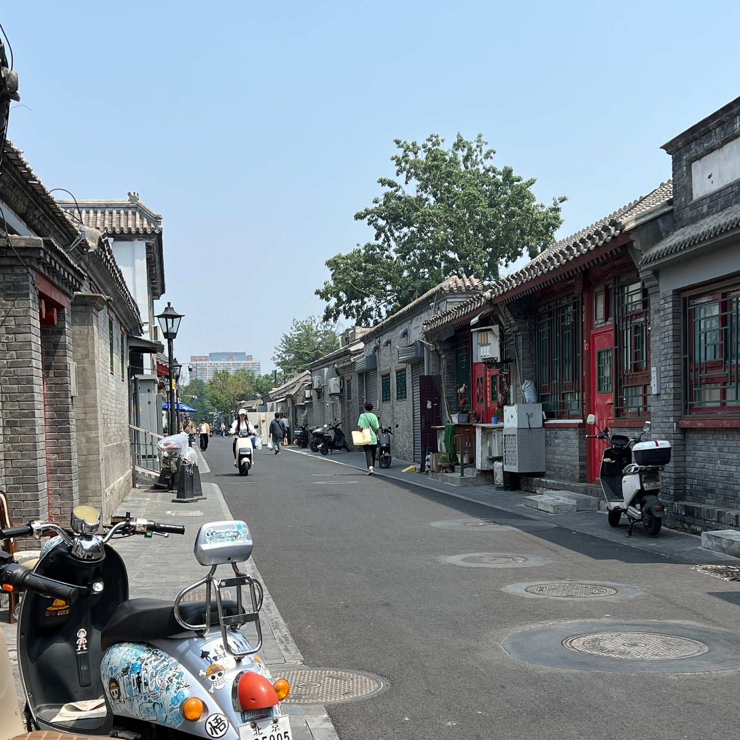 Carb Crawl: A Hutong Walk Through Beijing's Best Bites