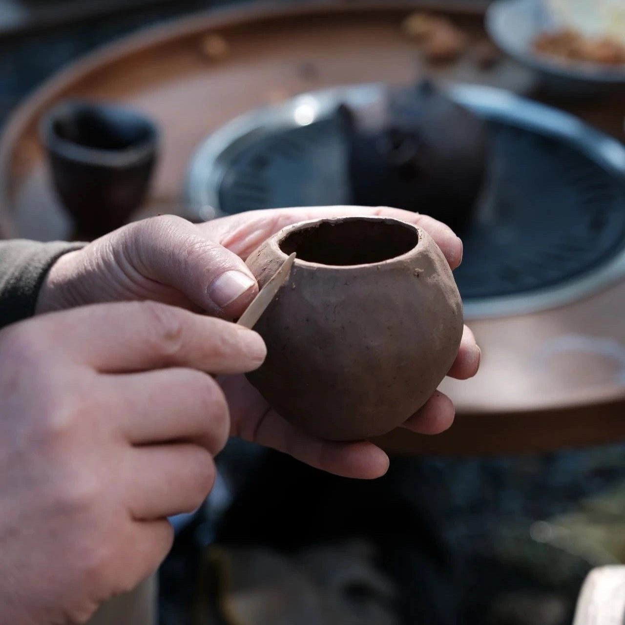 Hands of China: Visit a Ceramic Artists’ Studio