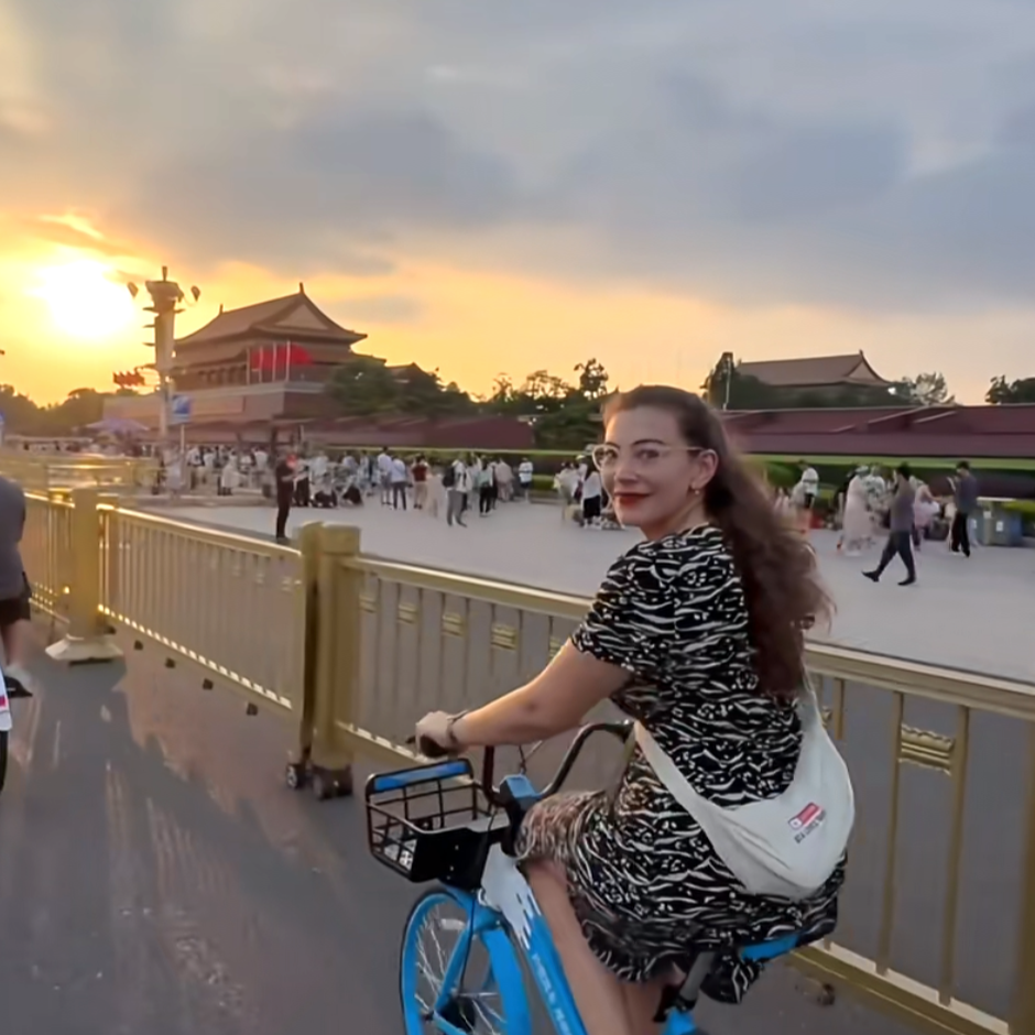 Cycling the UNESCO-listed Historic Axis of Beijing