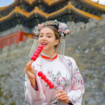 Hanfu in the Hutongs: A Photo Journey Through Time
